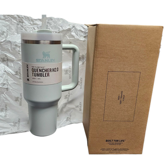 Stanley The Flowstate Quencher H2.0 Tumbler 40 oz in Mist New in Box - Picture 2 of 14